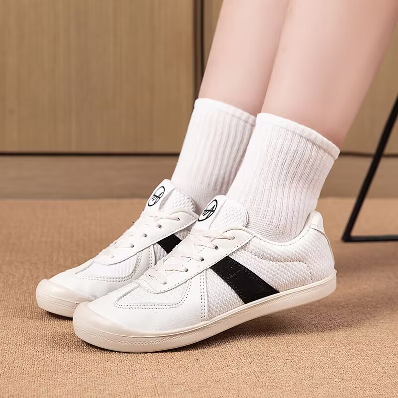 Women's Sports Shoes Luxury Ca - Running Shoes ulasan dan harga